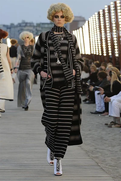 Look 6
